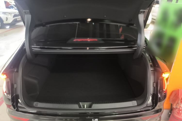 Used Wuling Xingguang 2025 150 km Smart Pilot Version Trunk