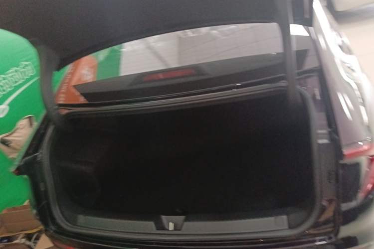 Used Wuling Xingguang 2025 70km Smart Standard Version Trunk