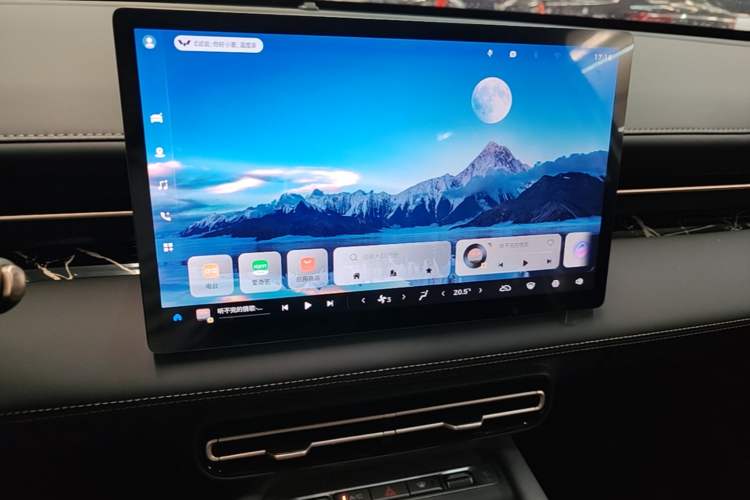Used Wuling Xingguang 2025 70km Smart Standard Version Audio And AC Panel