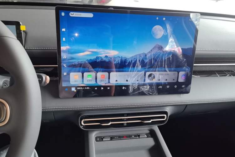 Used Wuling Xingguang 2025 510 km Advanced Smart Version Audio And AC Panel