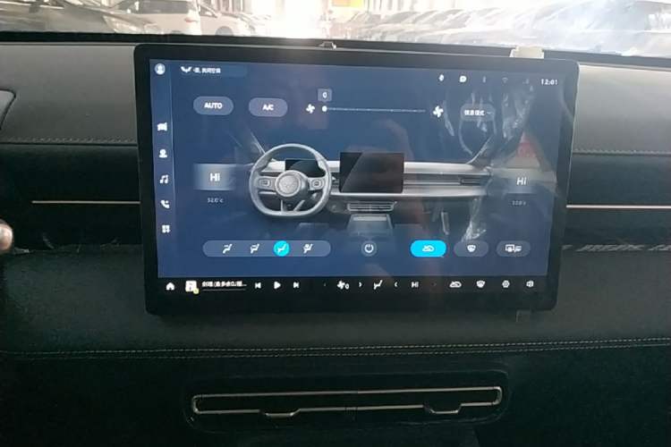 Used Wuling Xingguang 2025 70km Smart Standard Version Audio And AC Panel