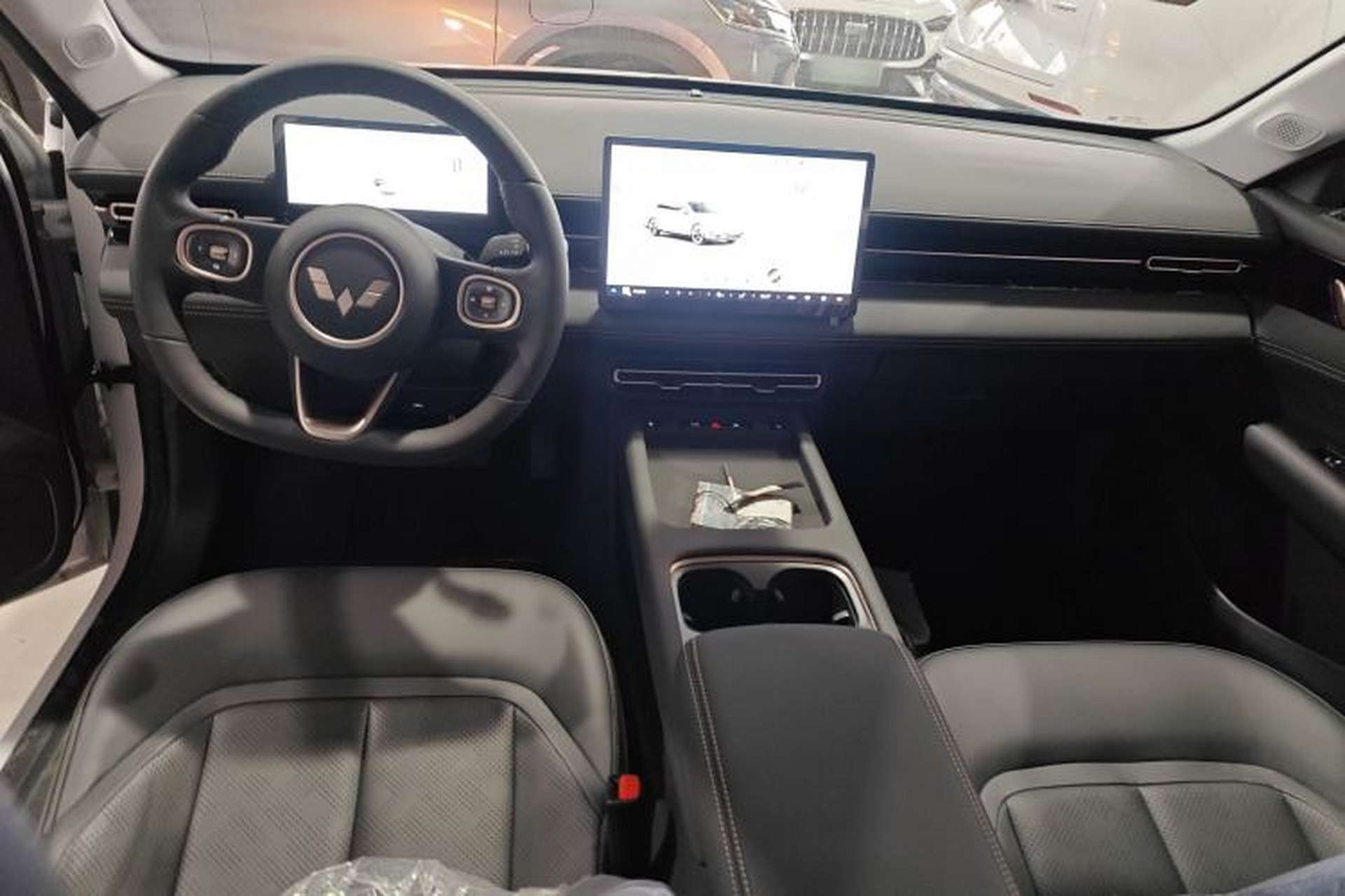 Used Wuling Xingguang 2025 70km Smart Standard Version Center Console