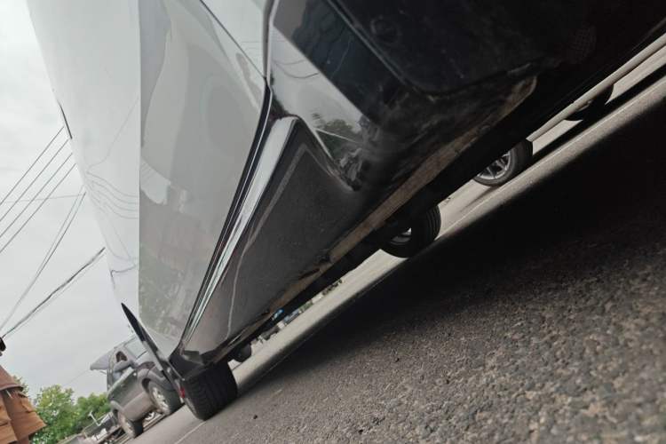Used Wuling Xingguang 2025 70km Smart Standard Version Chassis Front Right