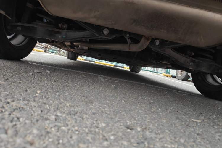 Used Wuling Xingguang 2025 70km Smart Standard Version Chassis Rear