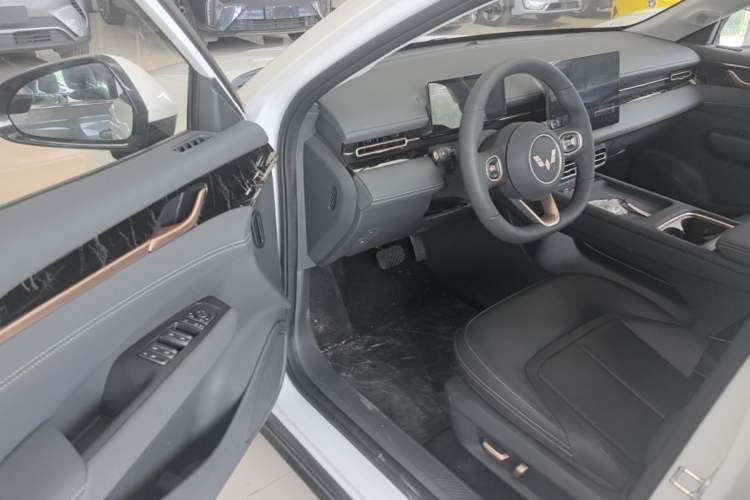 Used Wuling Xingguang 2025 70km Smart Standard Version Driver Seat