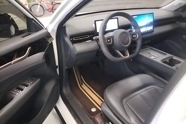Used Wuling Xingguang 2025 70km Smart Standard Version Driver Seat