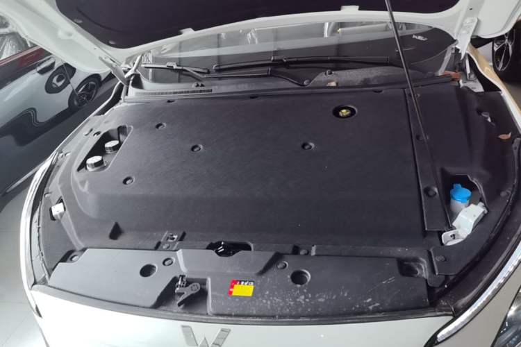Used Wuling Xingguang 2025 510 km Advanced Smart Version Engine Bay
