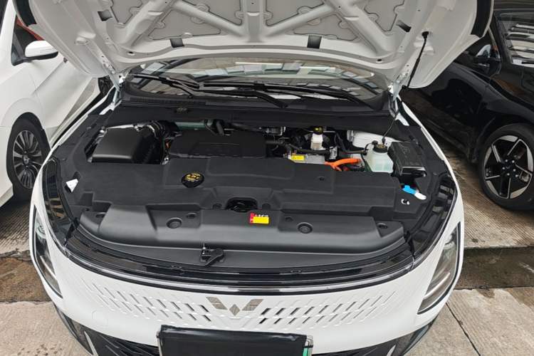 Used Wuling Xingguang 2025 70km Smart Standard Version Engine Bay