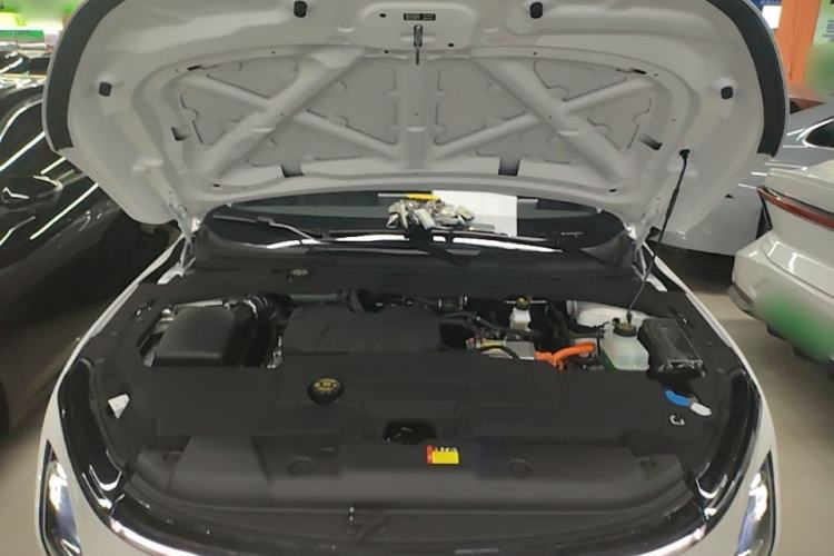 Used Wuling Xingguang 2025 70km Smart Standard Version Engine Bay