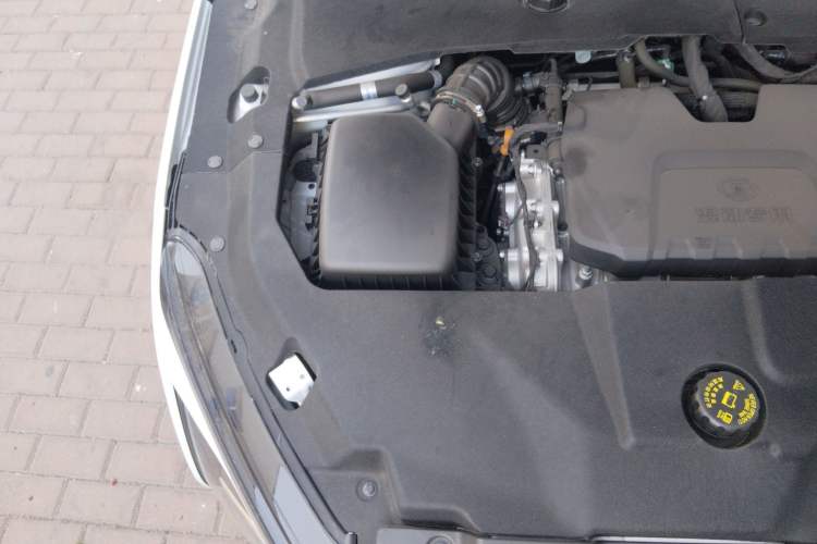 Used Wuling Xingguang 2025 150 km Smart Advanced Version Engine Bay Right