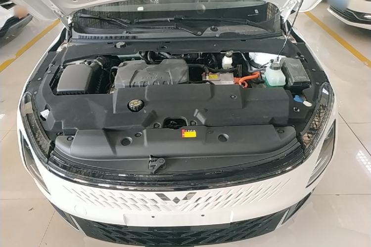 Used Wuling Xingguang 2025 70km Smart Standard Version Engine Bay