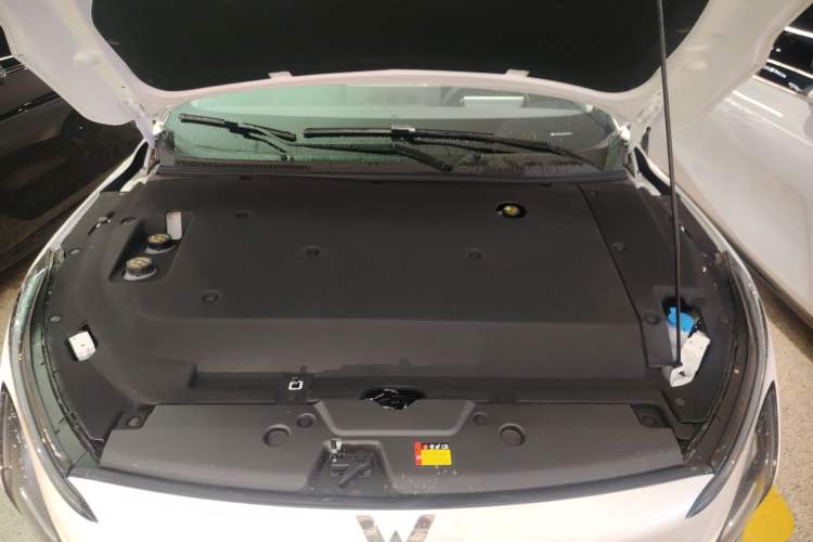 Used Wuling Xingguang 2025 610 km Smart Flagship Version Engine Bay