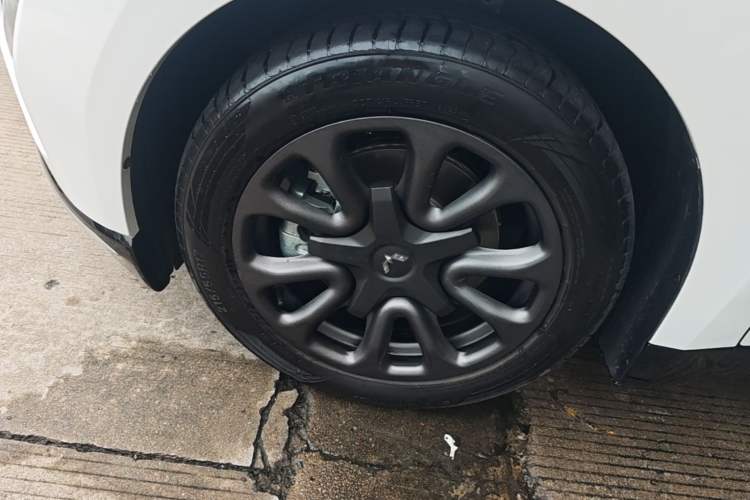 Used Wuling Xingguang 2025 70km Smart Standard Version Exterior 1