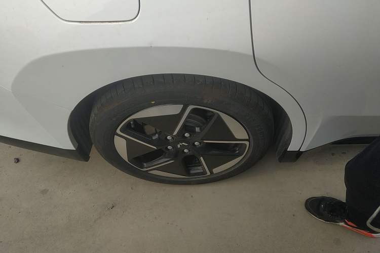 Used Wuling Xingguang 2025 150 km Smart Pilot Version Exterior 5