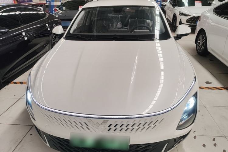 Used Wuling Xingguang 2025 70km Smart Standard Version Front