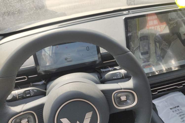 Used Wuling Xingguang 2025 70km Smart Standard Version Gear Lever