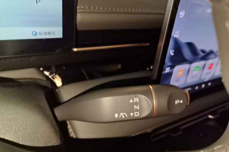 Used Wuling Xingguang 2025 510 km Advanced Smart Version Gear Lever