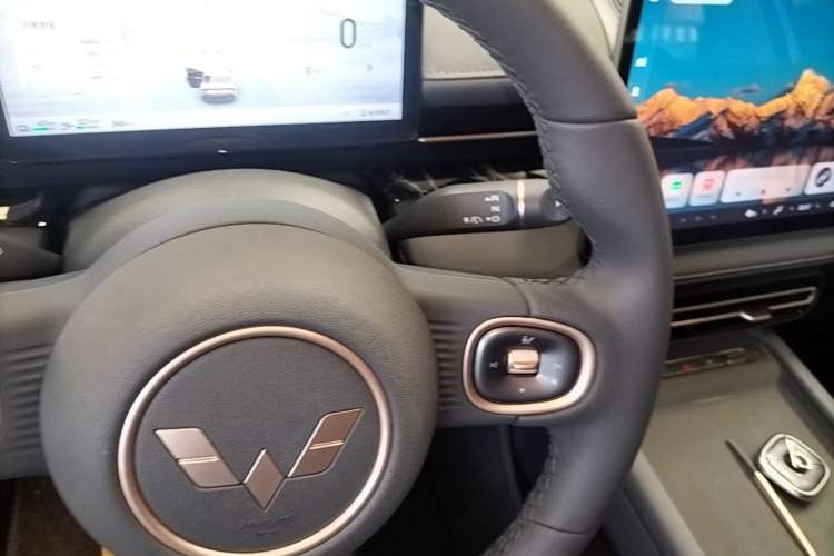 Used Wuling Xingguang 2025 70km Smart Standard Version Gear Lever