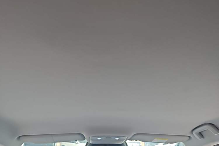 Used Wuling Xingguang 2025 610 km Smart Flagship Version Headliner
