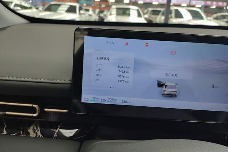 Used Wuling Xingguang 2025 70km Smart Standard Version Instrument Cluster