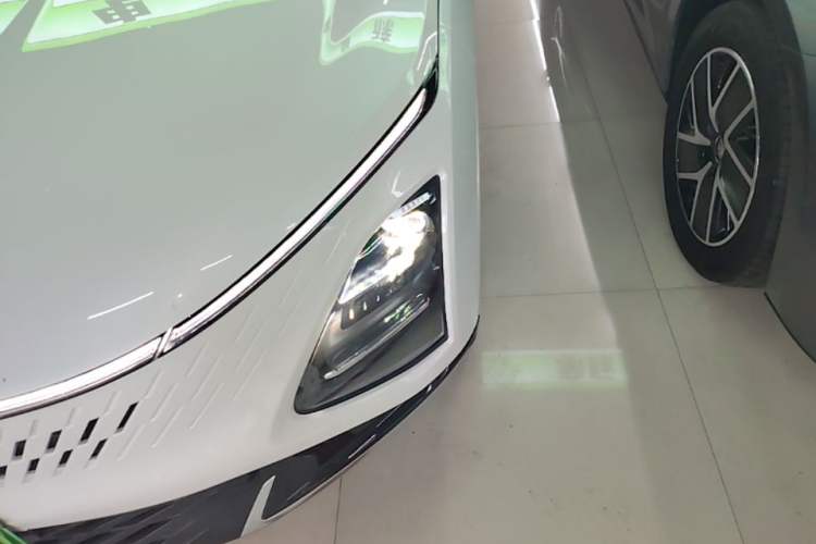 Used Wuling Xingguang 2025 150 km Smart Pilot Version Left Front Headlight
