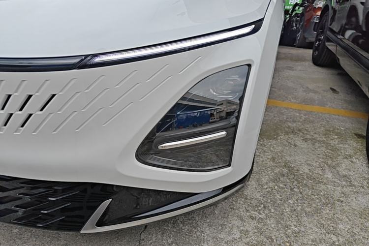 Used Wuling Xingguang 2025 70km Smart Standard Version Left Front Headlight
