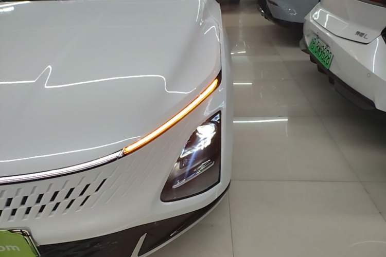 Used Wuling Xingguang 2025 70km Smart Standard Version Left Front Headlight