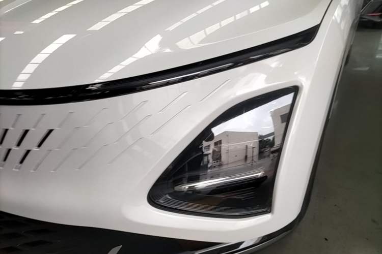 Used Wuling Xingguang 2025 70km Smart Standard Version Left Front Headlight