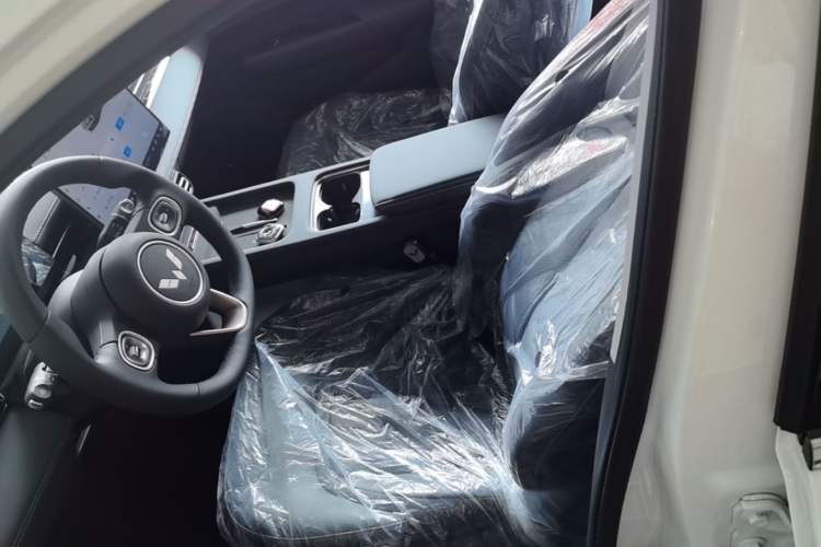 Used Wuling Xingguang 2025 510 km Advanced Smart Version Left Front Seat