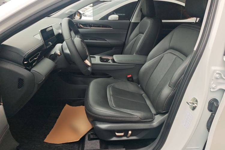 Used Wuling Xingguang 2025 70km Smart Standard Version Left Front Seat