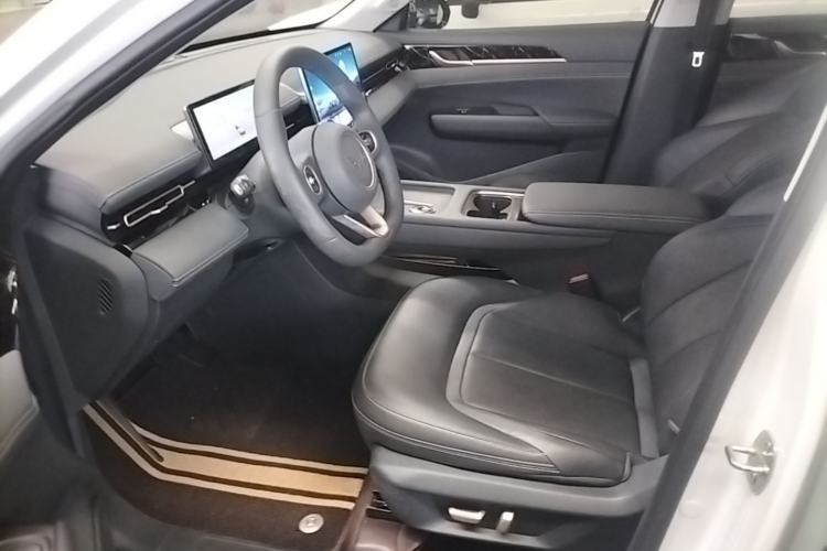 Used Wuling Xingguang 2025 70km Smart Standard Version Left Front Seat