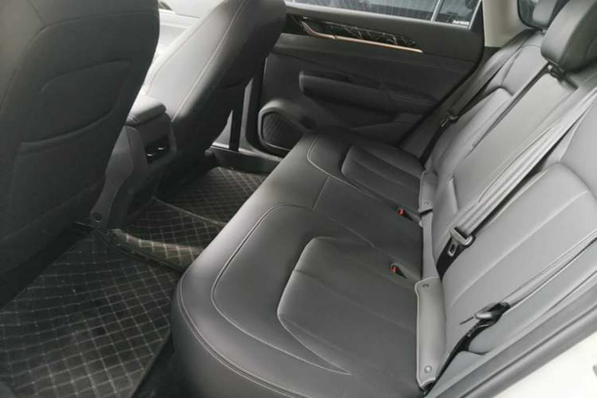 Used Wuling Xingguang 2025 70km Smart Standard Version Left Rear Seat