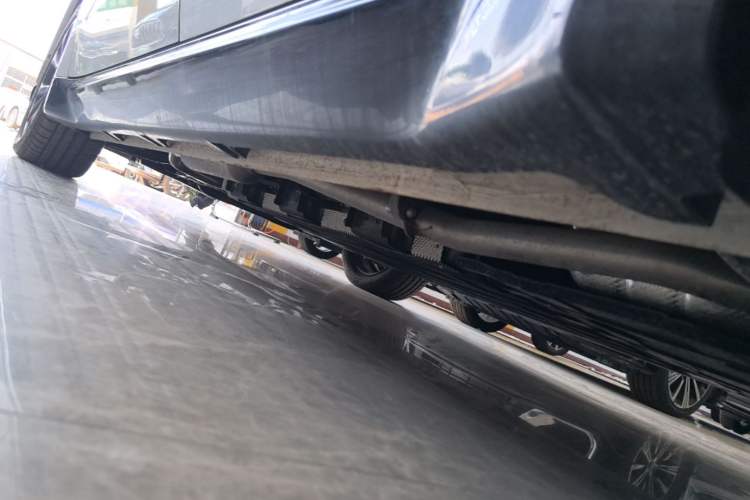 Used Wuling Xingguang 2025 70km Smart Standard Version Left Side Sill