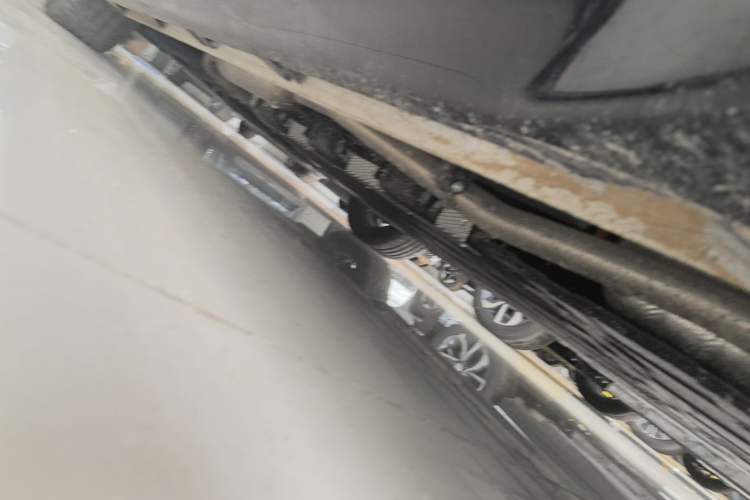 Used Wuling Xingguang 2025 70km Smart Standard Version Left Side Sill