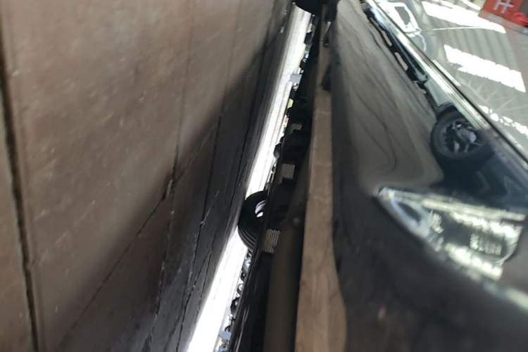 Used Wuling Xingguang 2025 70km Smart Standard Version Left Side Sill