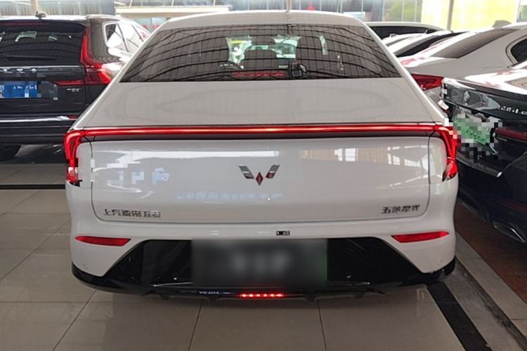 Used Wuling Xingguang 2025 70km Smart Standard Version Rear