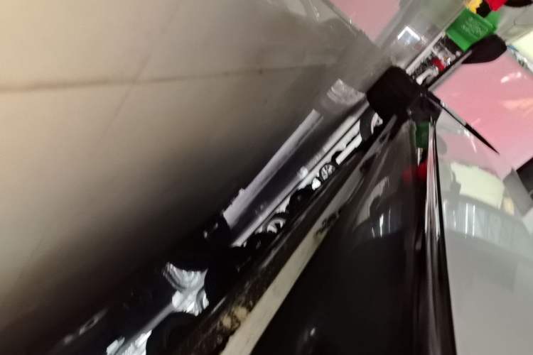 Used Wuling Xingguang 2025 510 km Advanced Smart Version Right Side Sill