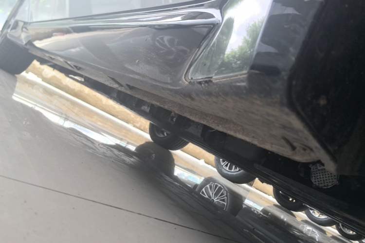 Used Wuling Xingguang 2025 70km Smart Standard Version Right Side Sill