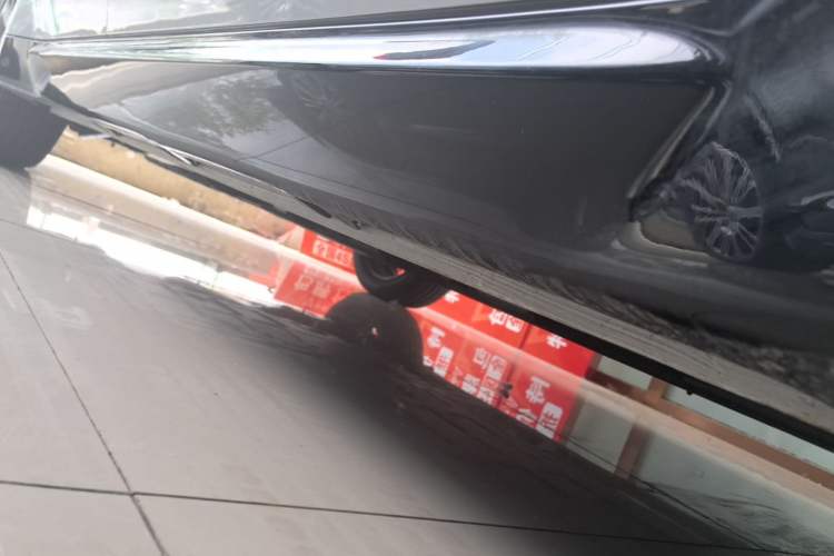 Used Wuling Xingguang 2025 70km Smart Standard Version Right Side Sill
