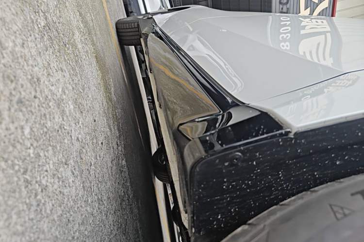 Used Wuling Xingguang 2025 70km Smart Standard Version Right Side Sill