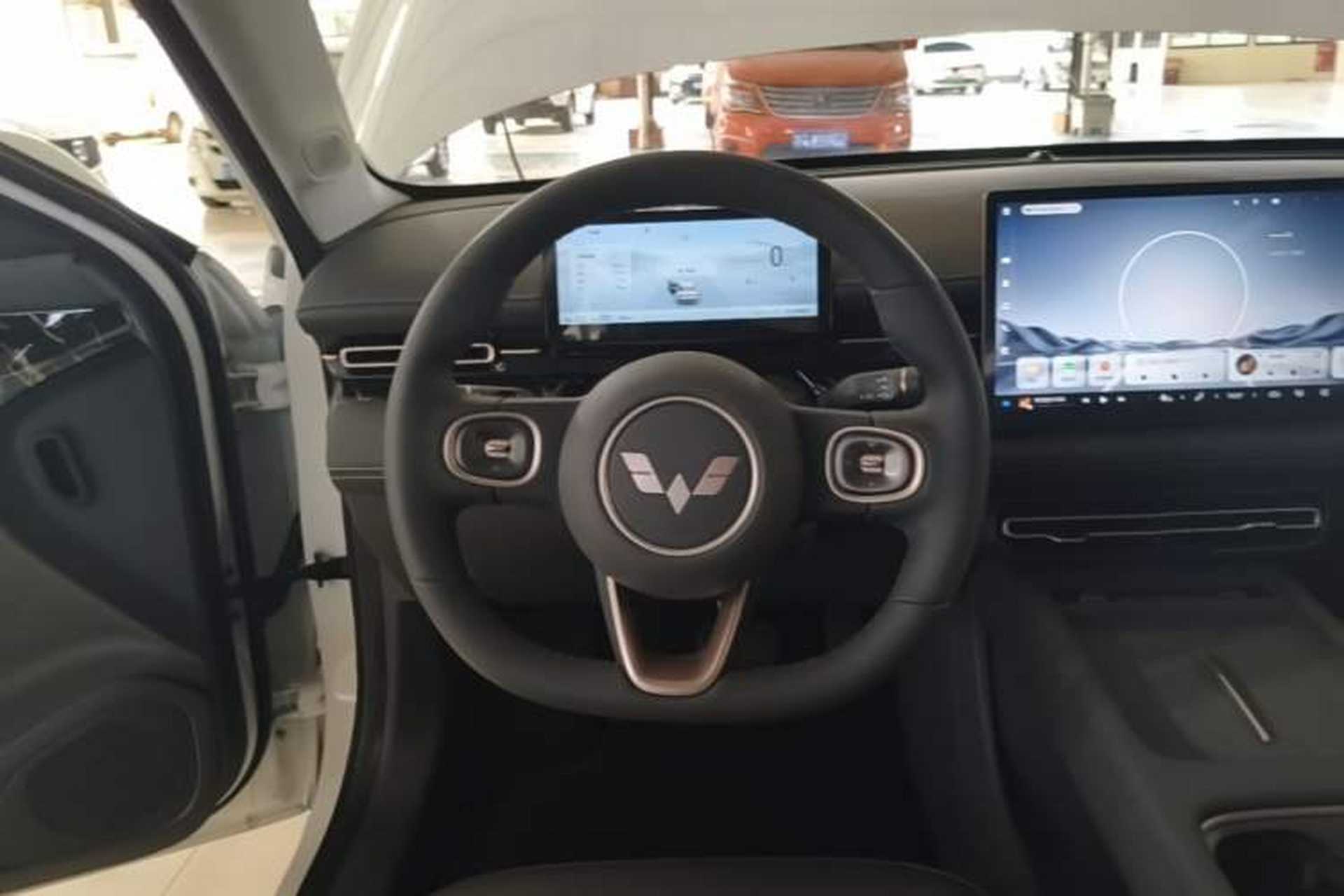 Used Wuling Xingguang 2025 70km Smart Standard Version Steering Wheel