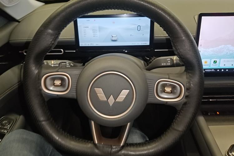 Used Wuling Xingguang 2025 70km Smart Standard Version Steering Wheel