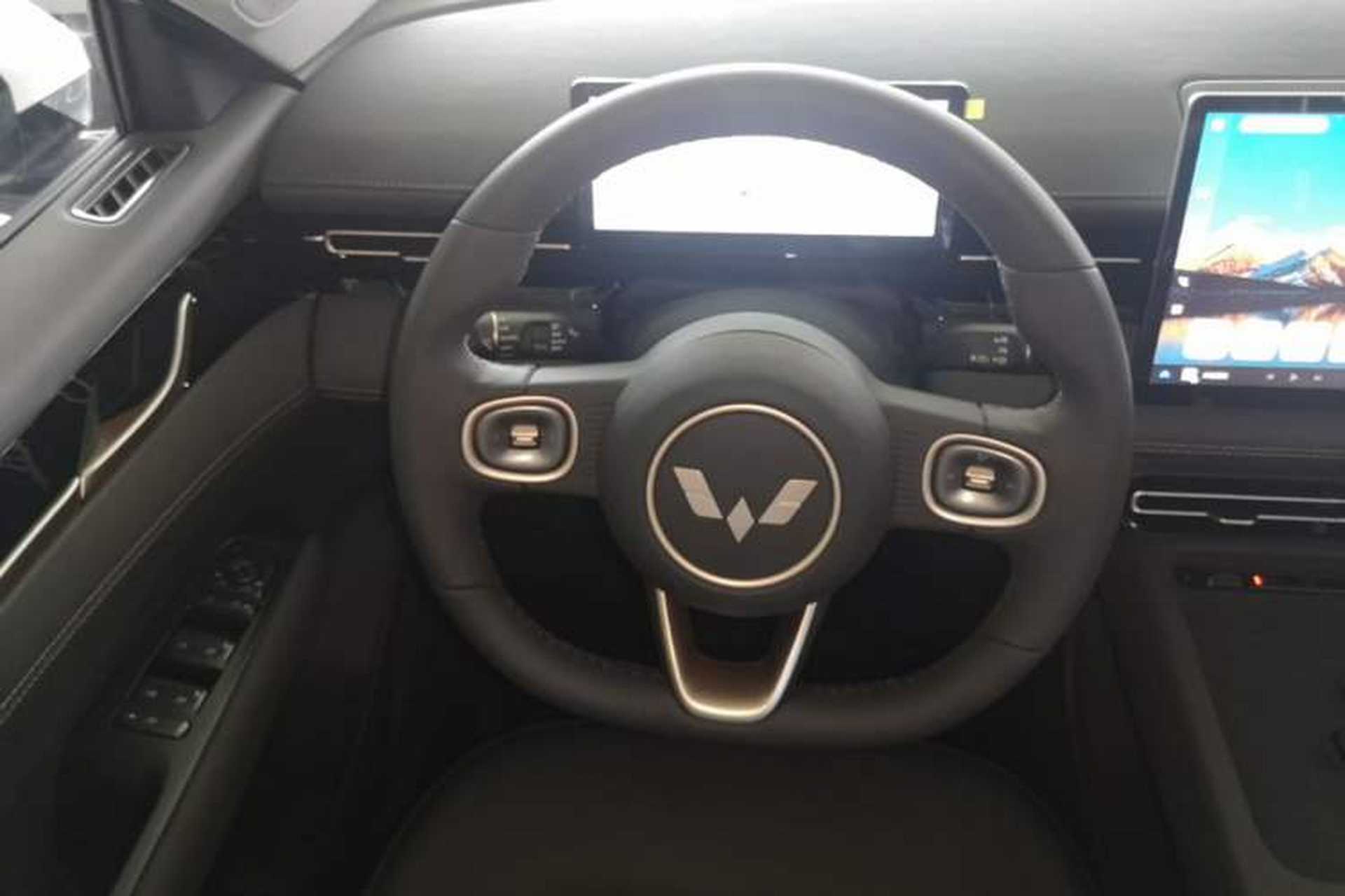 Used Wuling Xingguang 2025 70km Smart Standard Version Steering Wheel