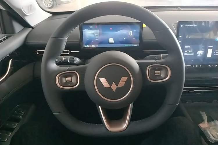 Used Wuling Xingguang 2025 70km Smart Standard Version Steering Wheel