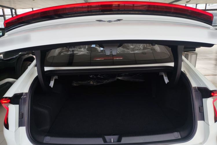 Used Wuling Xingguang 2025 70km Smart Standard Version Trunk
