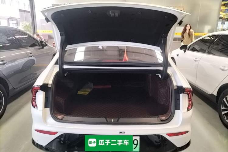 Used Wuling Xingguang 2025 70km Smart Standard Version Trunk
