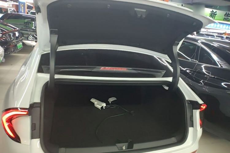 Used Wuling Xingguang 2025 70km Smart Standard Version Trunk