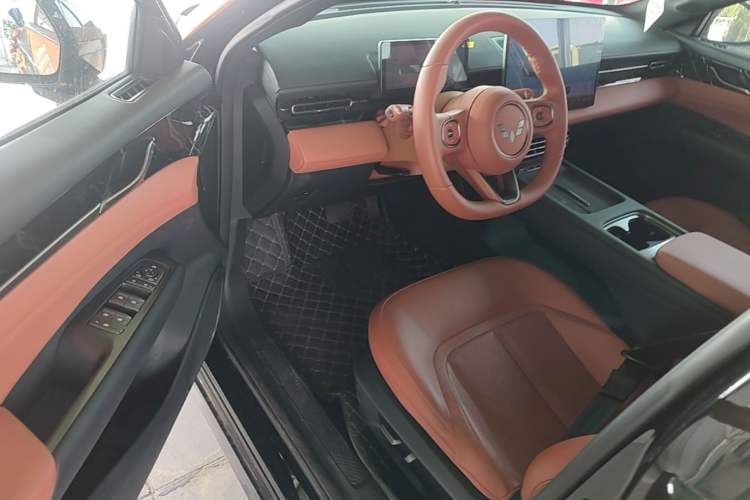 Used Wuling Xingguang 2025 610 km Smart Flagship Version Driver Seat