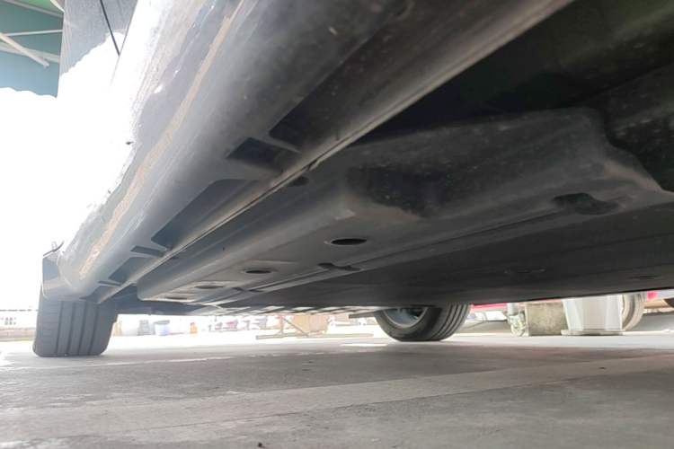 Used Wuling Xingguang 2025 610 km Smart Flagship Version Left Side Sill