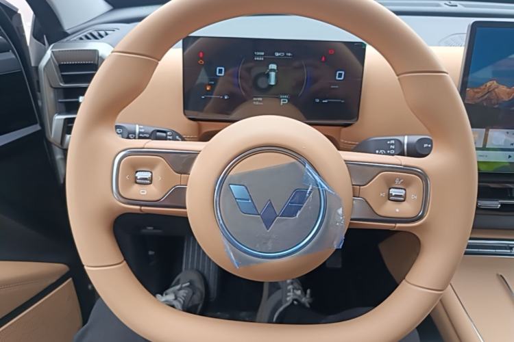 Used Wuling Xingguang 560 New Energy 2026 Model, Plug-in Hybrid, 125 km, Luxury Version Steering Wheel